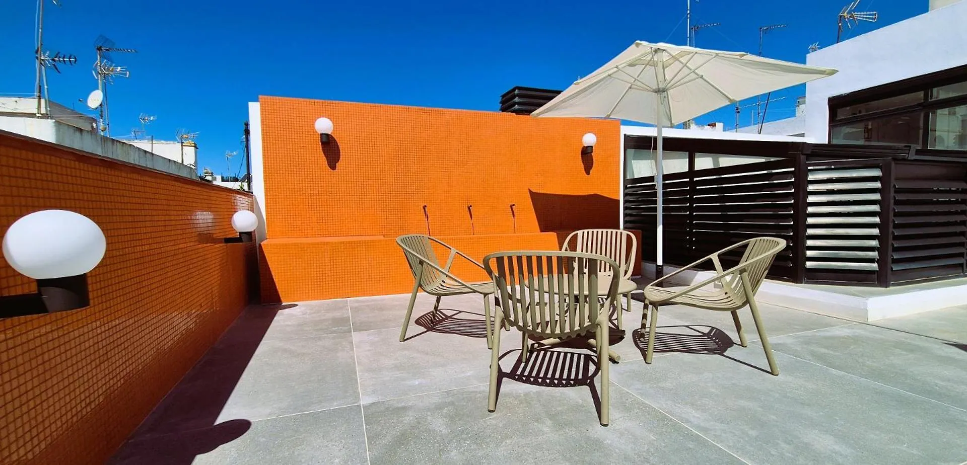 Apartamentos Robles 4 By Gades Gestion Cádiz