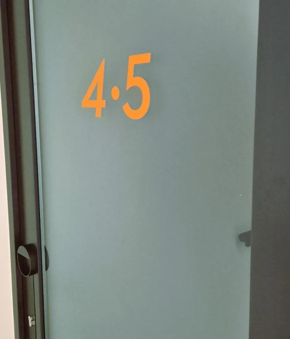 Apartamentos Robles 4 By Gades Gestion Cádiz España