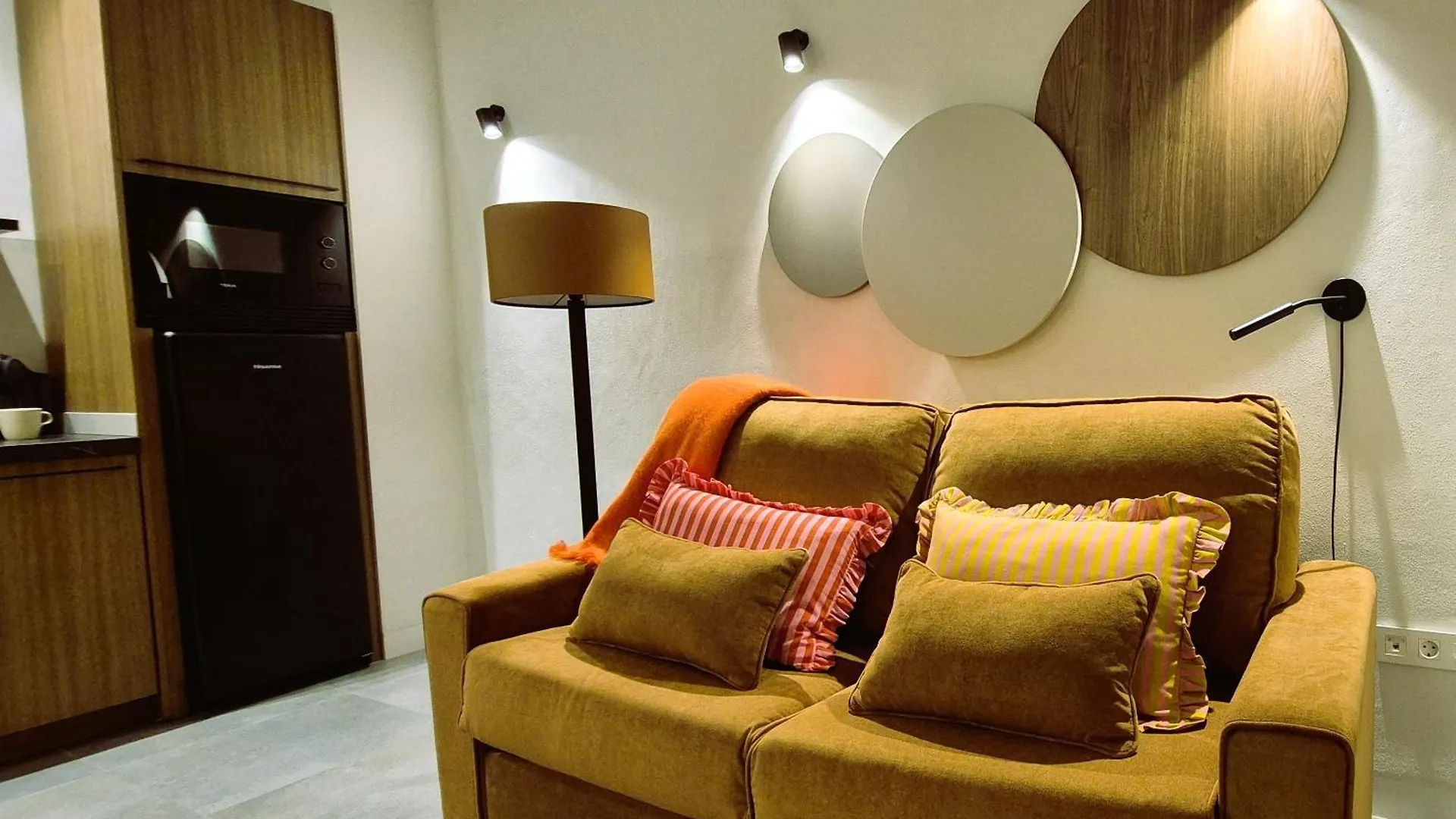 Apartamentos Robles 4 By Gades Gestion Cádiz España